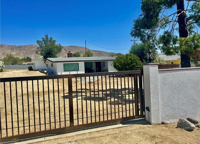 Property at 49560 Park Ave, Morongo Valley, CA 92256, 2 beds, 2 baths