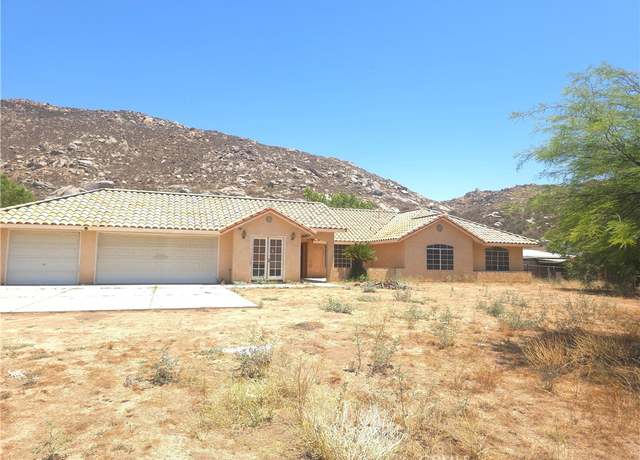 Property at 35075 Firecat Rd, Hemet, CA 92545, 4 beds, 2.5 baths
