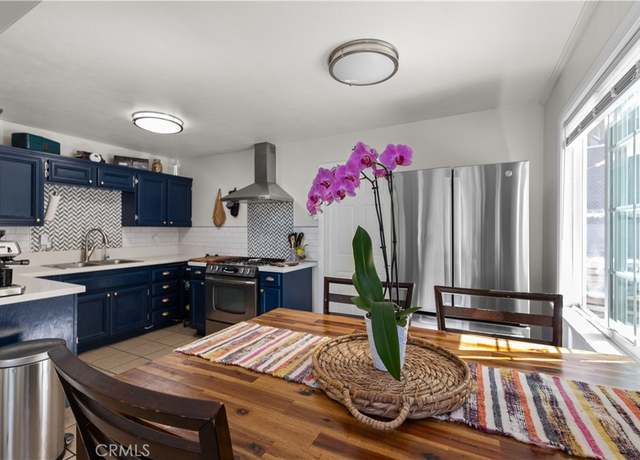 Property at 31428 Panorama Dr, Running Springs Area, CA 92382, 2 beds, 1 bath