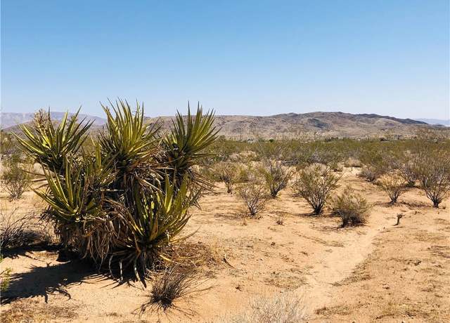 Property at 2 Geronimo Trl, Landers, CA 92285