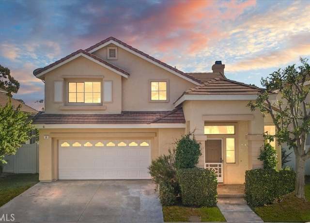 Property at 16 Carrelage Ave, Lake Forest, CA 92610, 3 beds, 2.5 baths