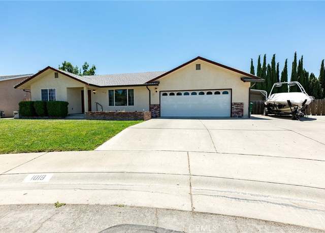 Property at 1019 W Monterey St, Orland, CA 95963, 3 beds, 2.5 baths