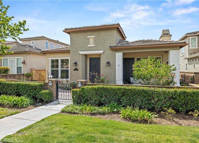 Property at 23818 Laurel Oak Ct, Valencia, CA 91354, 2 beds, 2 baths