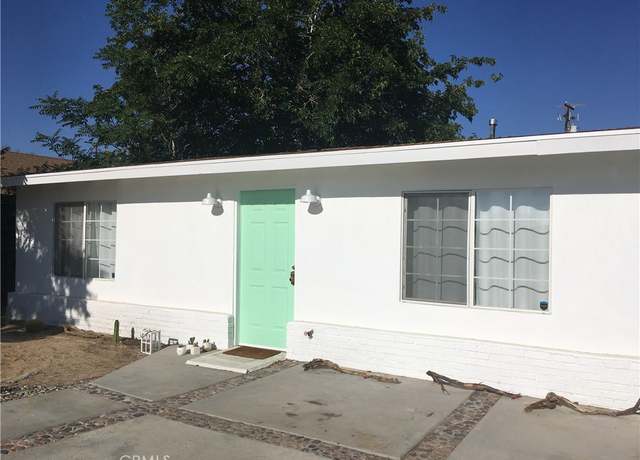 Property at 62060 Valley View Cir, Joshua Tree, CA 92252, 2 beds, 1 bath