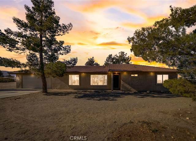 Property at 13928 Valle Vista Rd, Phelan, CA 92371, 3 beds, 2 baths