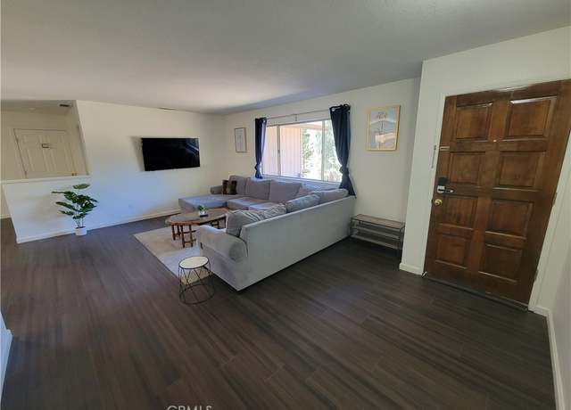 Property at 45412 N Oakview Dr, Oakhurst, CA 93644, 3 beds, 2 baths