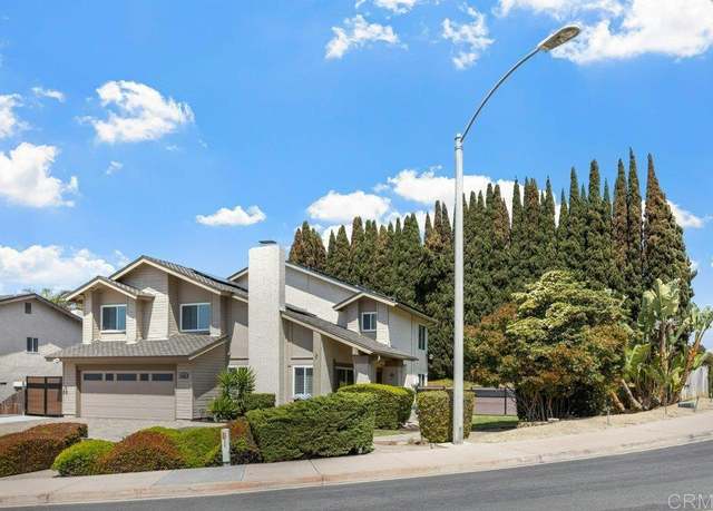 Property at 1015 Calma Dr, Chula Vista, CA 91910, 4 beds, 2.5 baths
