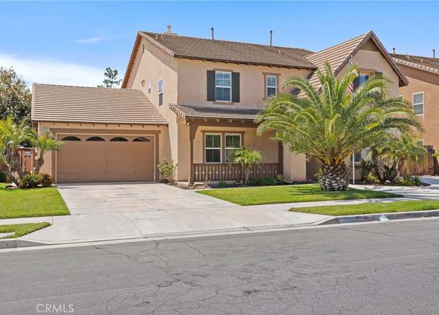 Property at 32701 Juniper Berry Dr, Winchester, CA 92596, 5 beds, 4 baths