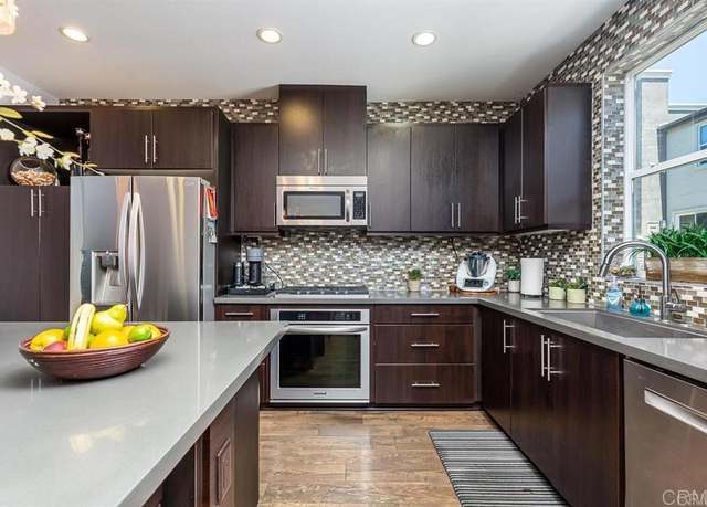 Property at 7799 Stylus Dr, San Diego, CA 92108, 3 beds, 3.5 baths