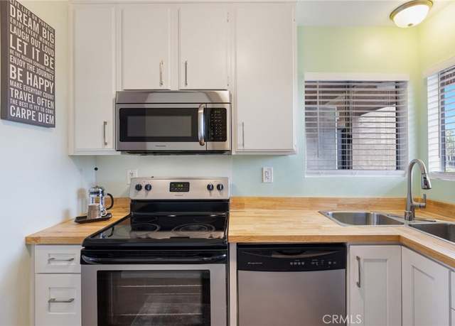 Property at 460 Golden Ave #434, Long Beach, CA 90802, 1 bed, 1 bath