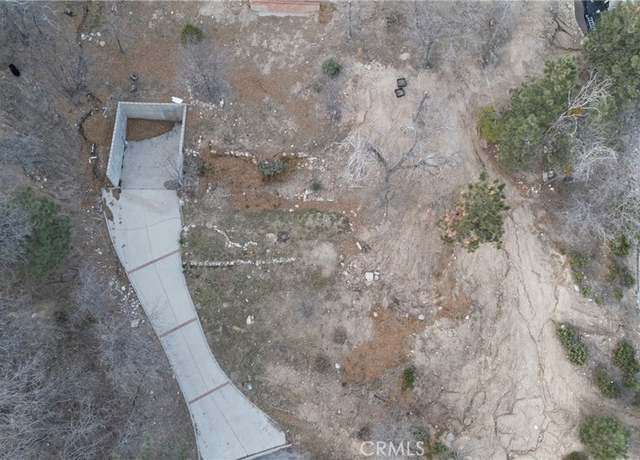 Property at 70 Panorama Rd, Running Springs Area, CA 92382