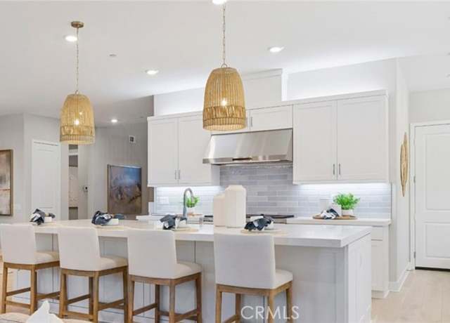 Property at 29818 Corte Trono, Valencia, CA 91354, 5 beds, 5.5 baths