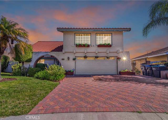 Property at 24122 La Pala Ln, Mission Viejo, CA 92691, 5 beds, 2.5 baths