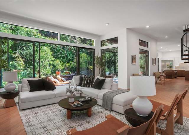 Property at 9955 Westwanda Dr, Beverly Hills, CA 90210, 3 beds, 2 baths
