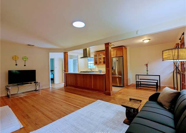 Property at 15123 Killion St, Sherman Oaks, CA 91411, 3 beds, 1 bath