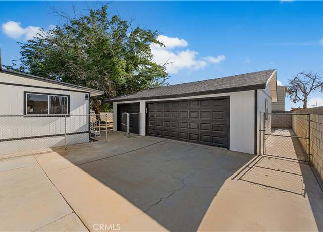 Property at 2465 55th St W, Rosamond, CA 93560, 4 beds, 2 baths
