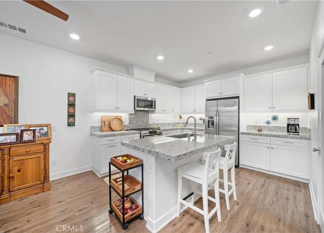 Property at 237 Carmona, Lake Forest, CA 92630, 2 beds, 2.5 baths