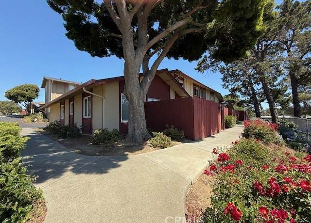 Property at 444 corcoran Ave #4, Vallejo, CA 93536, 3 beds, 1.5 baths