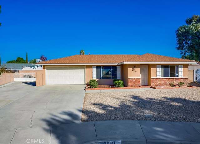 Property at 26141 Lodgepole Ct, Hemet, CA 92544, 2 beds, 2 baths