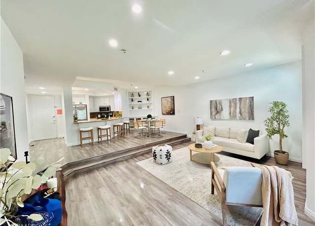 Property at 235 Main St #118, Venice, CA 90291, 2 beds, 2 baths
