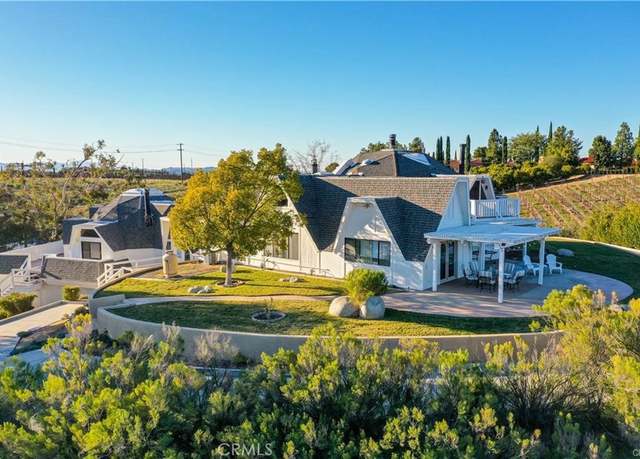 Property at 40970 Anza Rd, Temecula, CA 92592, 5 beds, 4.5 baths