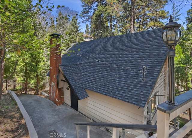 Property at 377 Hillside Rd, Lake Arrowhead, CA 92352, 3 beds, 2 baths