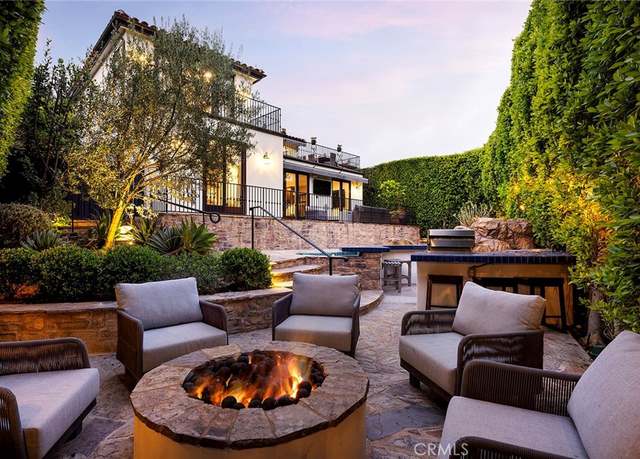 Property at 420 De Sola Ter, Corona Del Mar, CA 92625, 4 beds, 3 baths