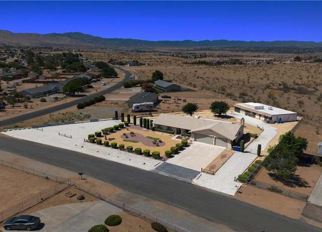 Property at 11140 Merino Ave, Apple Valley, CA 92308, 3 beds, 2 baths