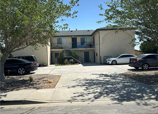 Property at 2810 C St, Rosamond, CA 93560, 18 beds, 17 baths