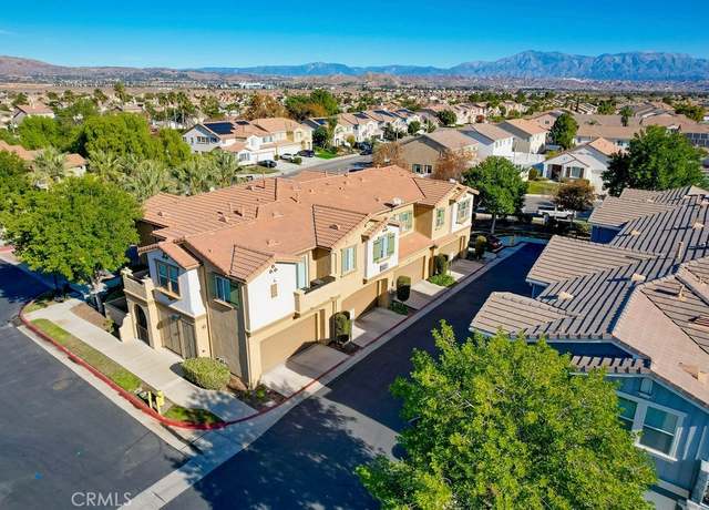 Property at 26327 Iris Ave Unit C, Moreno Valley, CA 92555, 2 beds, 2.5 baths