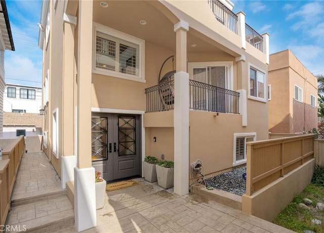 Property at 617 Crest Dr, Manhattan Beach, CA 90266, 3 beds, 4 baths