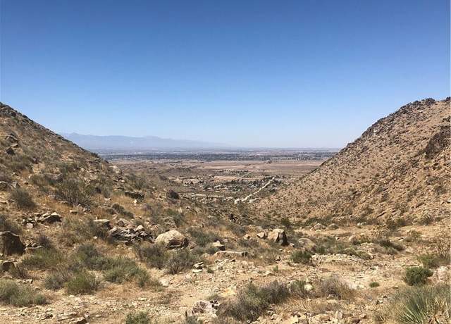 Property at 215 Via Vis, Apple Valley, CA 92307
