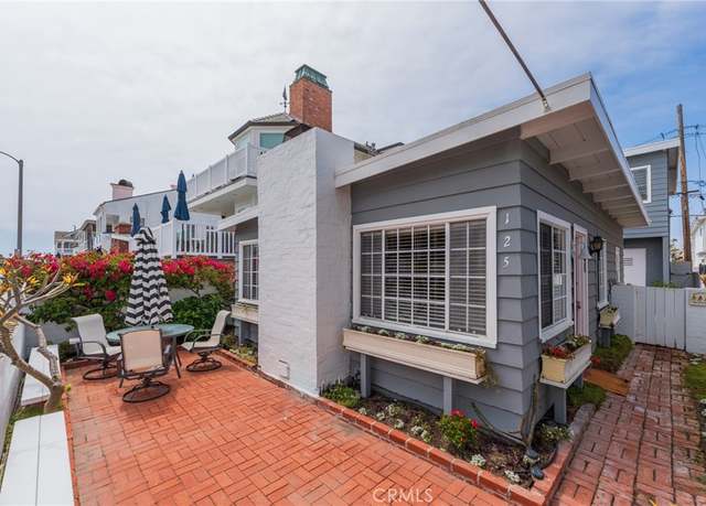 Property at 125 43rd St, Newport Beach, CA 92663, 4 beds, 3 baths