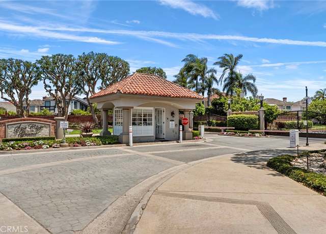 Property at 19292 Sawgrass Ln, Huntington Beach, CA 92648, 3 beds, 2.5 baths