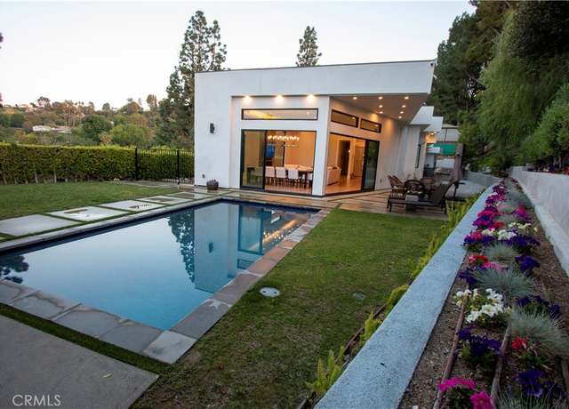 Property at 4737 Dunas Ln, Tarzana, CA 91356, 3 beds, 3.5 baths