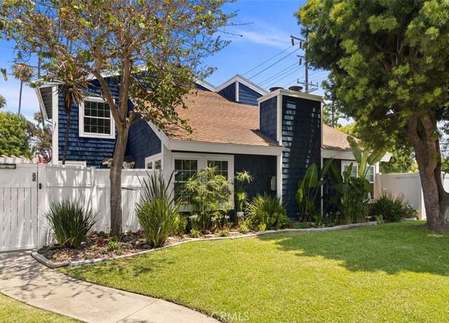 Property at 624 W Wilson St Unit A2, Costa Mesa, CA 92627, 2 beds, 2.5 baths