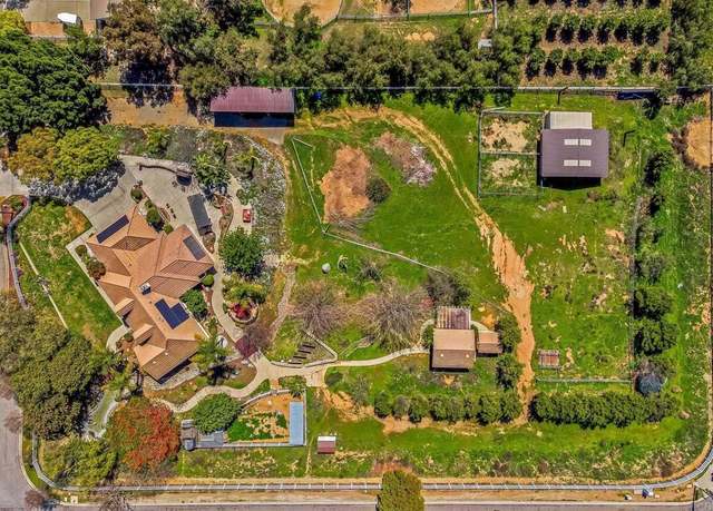 Property at 31380 Alisa Pl, Valley Center, CA 92082, 5 beds, 3 baths