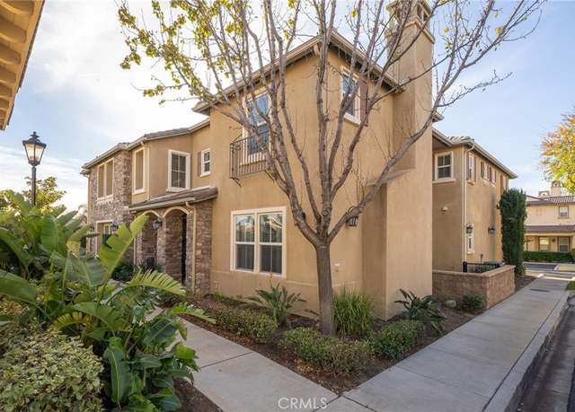 Property at 14975 S Highland Ave #94, Fontana, CA 92336, 3 beds, 2.5 baths