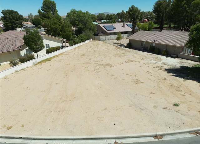 Property at 15047 Blue Grass Dr, Helendale, CA 92342
