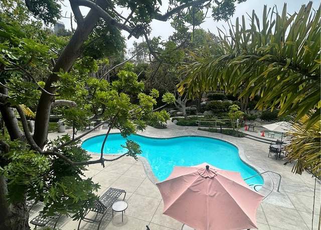 Property at 20301 Bluffside Cir Unit D401, Huntington Beach, CA 92646, 2 beds, 2 baths