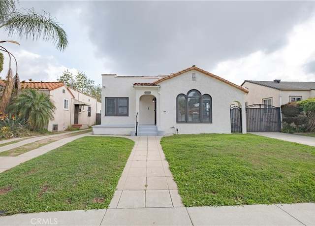 Property at 1928 W 84th Pl, Los Angeles, CA 90047, 2 beds, 1 bath
