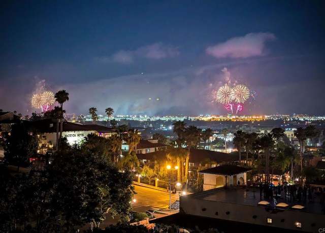 Property at 2525 Jackson St, San Diego, CA 92110, 4 beds, 4 baths
