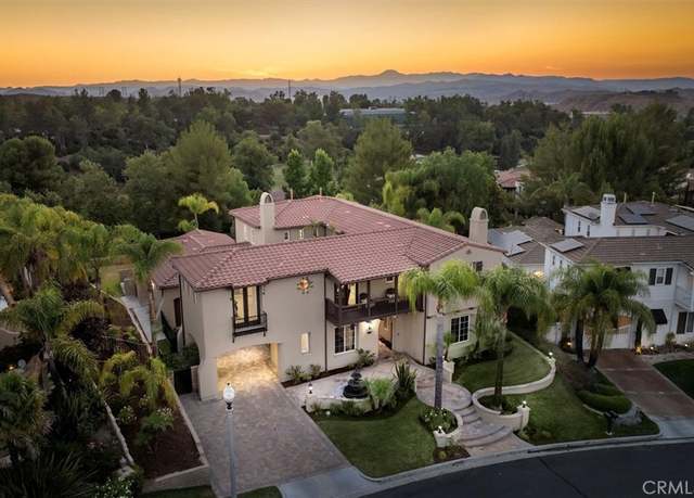 Property at 24816 Los Altos Dr, Valencia, CA 91355, 6 beds, 6 baths