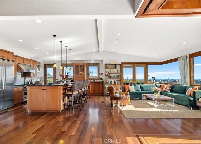 Property at 624 6th St, Manhattan Beach, CA 90266, 5 beds, 4 baths