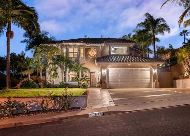 Property at 1951 Avenida Joaquin, Encinitas, CA 92024, 4 beds, 3.5 baths