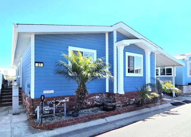 Property at 21851 Newland St #37, Huntington Beach, CA 92646, 3 beds, 2 baths