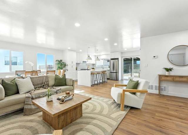 Property at 9058 Inverness Rd, Santee, CA 92071, 3 beds, 2 baths
