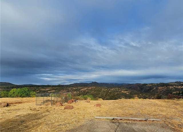 Property at 5168 Royal Canyon Ln, Paradise, CA 95969