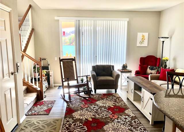 Property at 831 Coriander Dr #405, Hemet, CA 92545, 2 beds, 1.5 baths