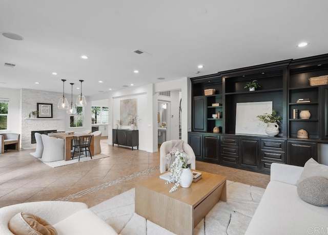Property at 2282 Aventurine Pl, Carlsbad, CA 92009, 4 beds, 4.5 baths